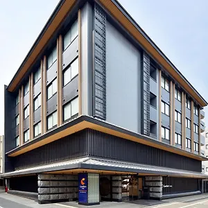 Comfort Shijokarasuma Kyōto